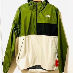 Men’s North Face Karakum pullover rain jacket